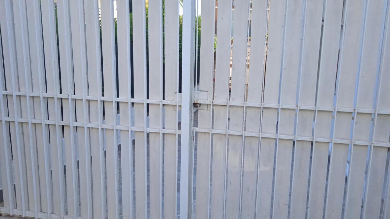 Casetta Con Giardino Vila Santa Marinella Exterior foto